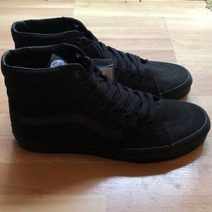 Vans SK8-Hi in Black/Black